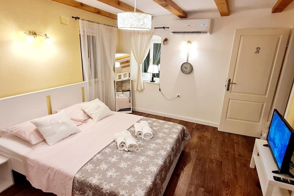 Apartmani Centar 沃迪切 外观 照片