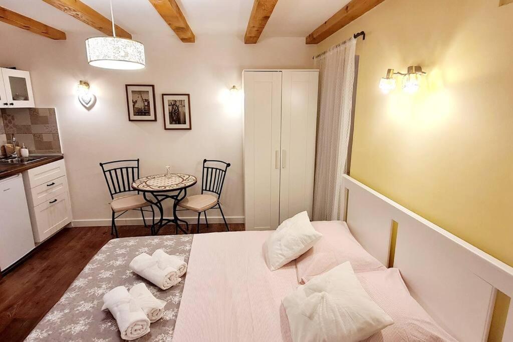 Apartmani Centar 沃迪切 外观 照片