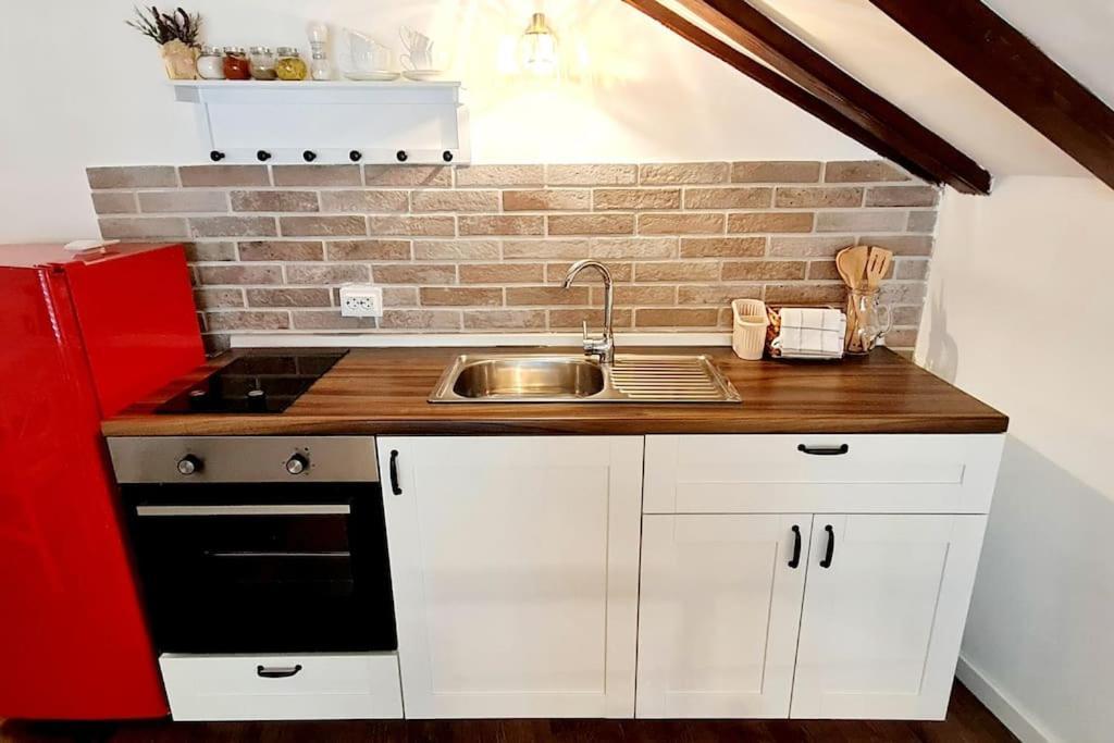 Apartmani Centar 沃迪切 外观 照片